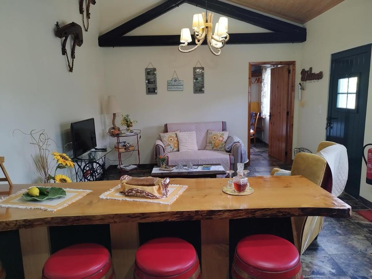 Quinta Dos Sentidos , Rustic Holiday Houses In São Vicente Ferreira Eksteriør bilde